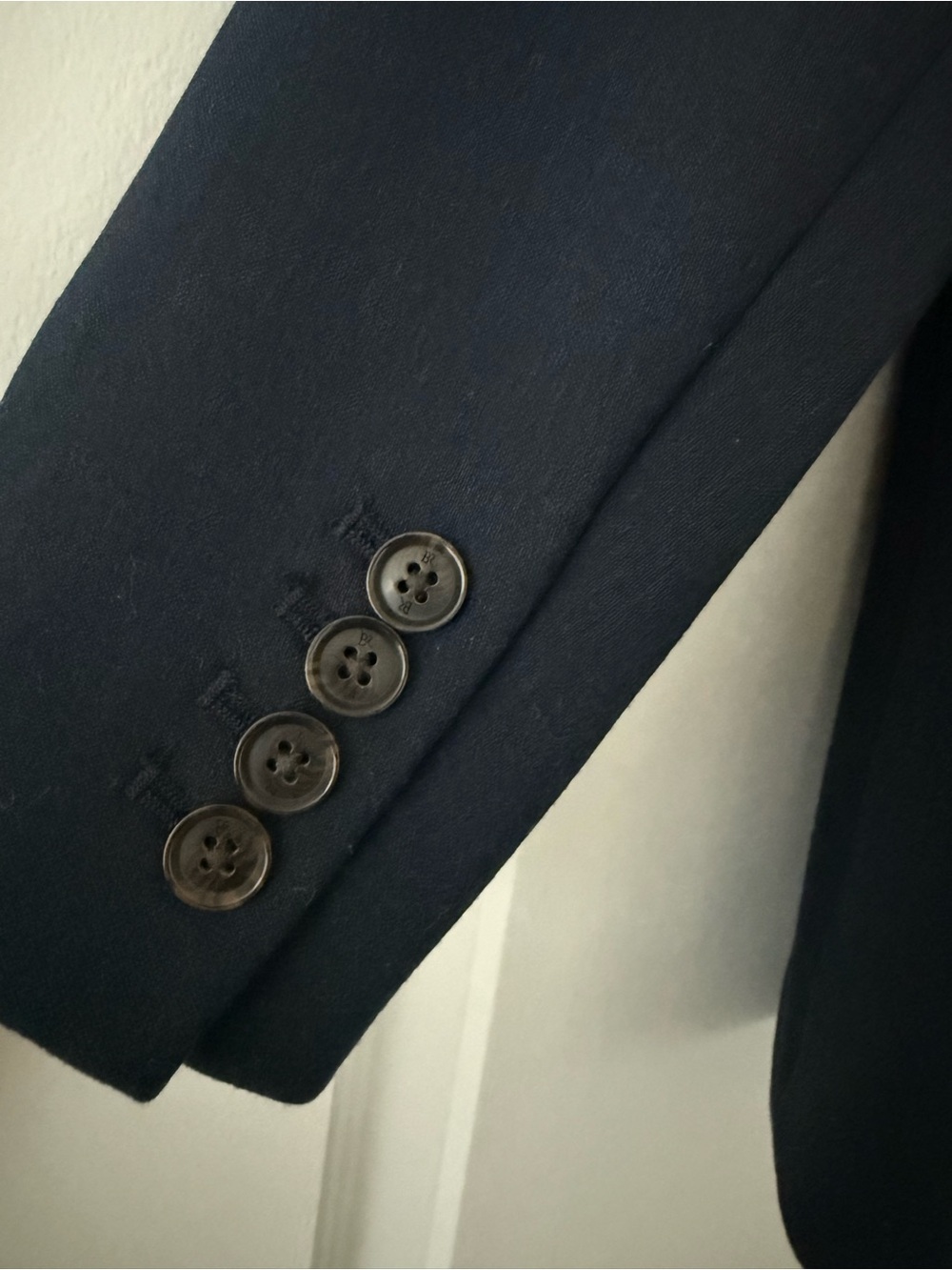 Banana Republic | Navy Blazer | Sz 10P - Picture 4 of 4